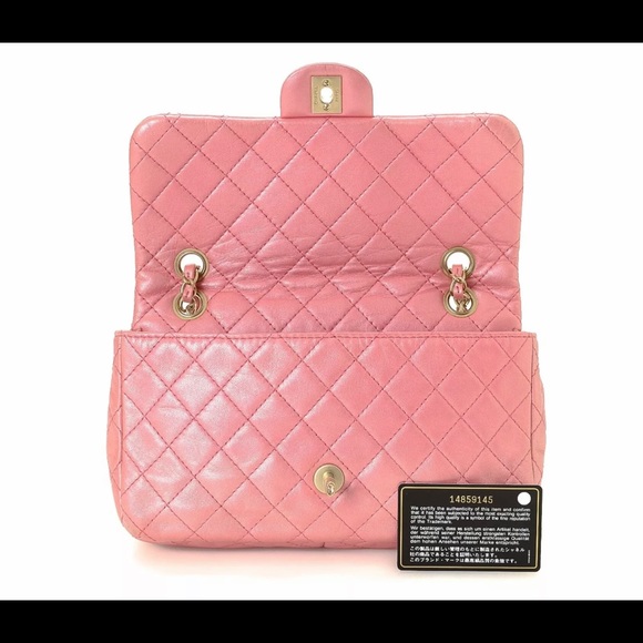 Chanel Bag in Iridescent Pink Leather w/Jewels - Picture 7 of 12